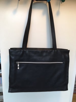 Computertaske, Smart computertaske/dokumentmappe med skulderremme i  lækkert sort læder, 43 cm bred,