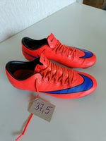 Fodboldstøvler, 37.5 fodboldstøvler, Nike