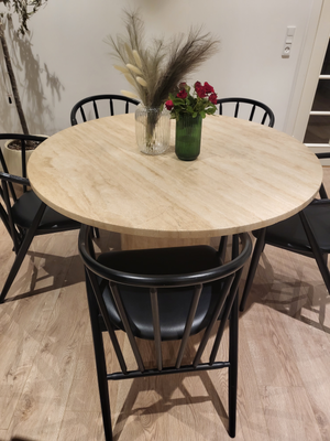 Spisebordsstol, Granit, Casa ceramic, b: 130 l: 130, Super lækker beige granit spisebord meget tung 