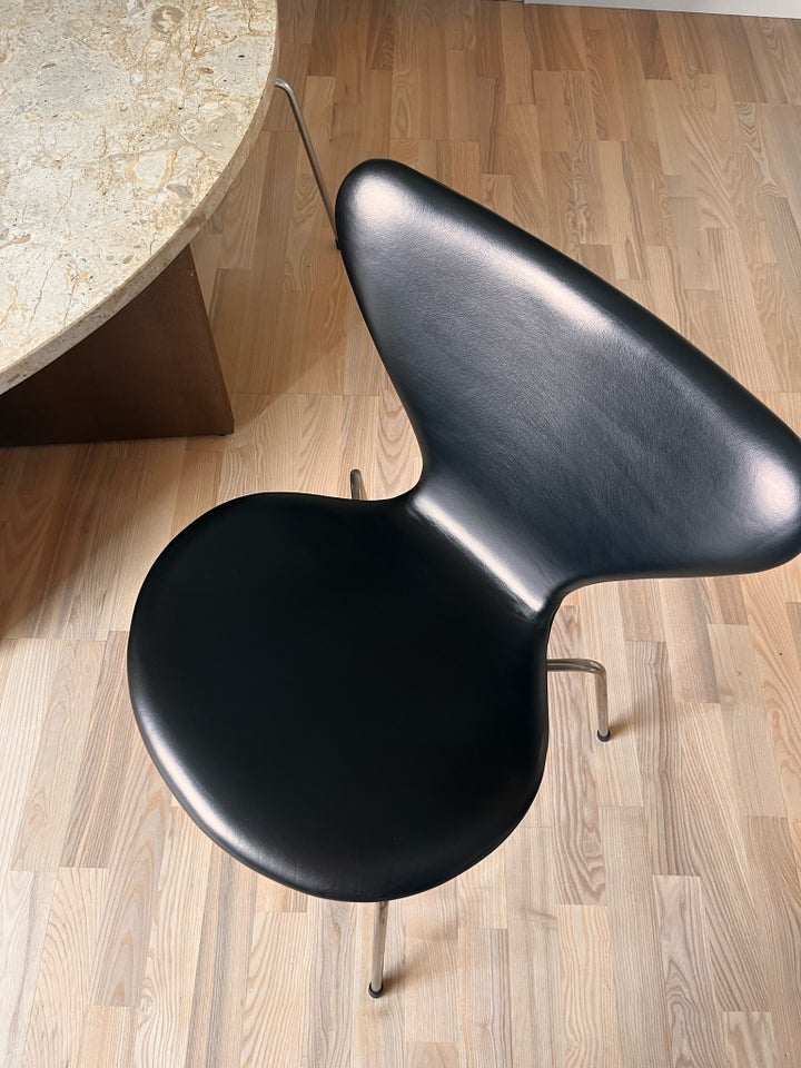 Arne Jacobsen, stol, 7