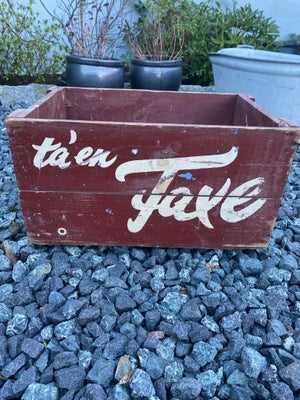 Ølkasse, Faxe, Dekorativ gammel ølkasse fra Faxe Bryggeri med fin patina og original bemaling