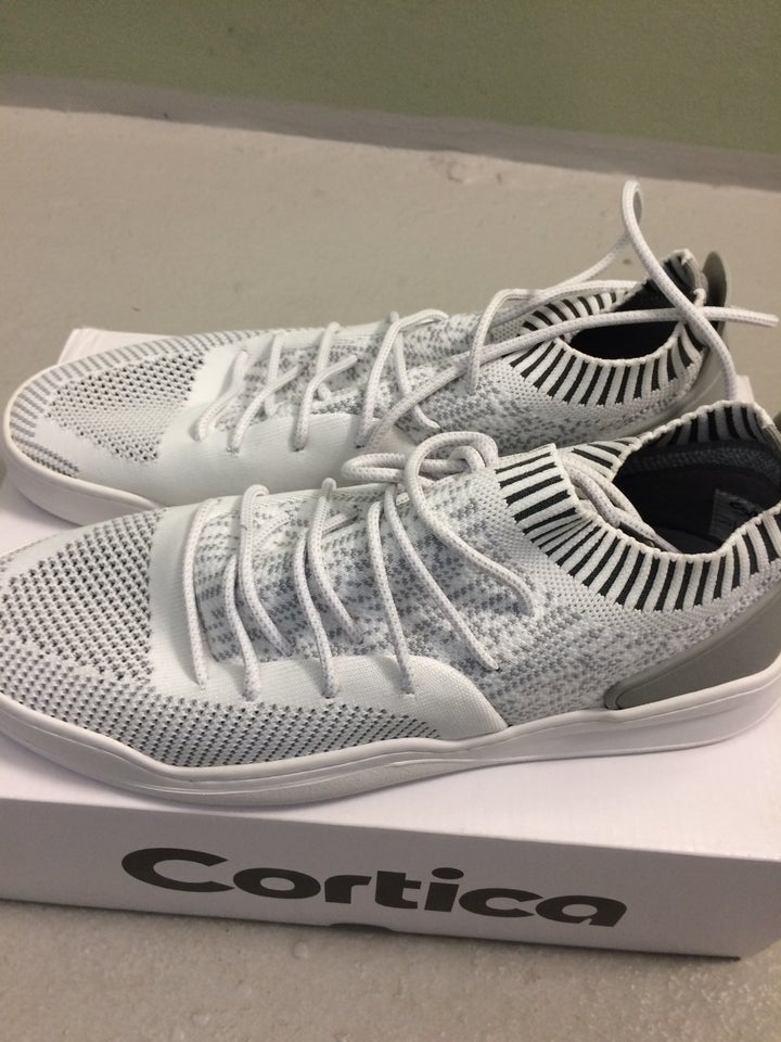 Cortica sneakers clearance