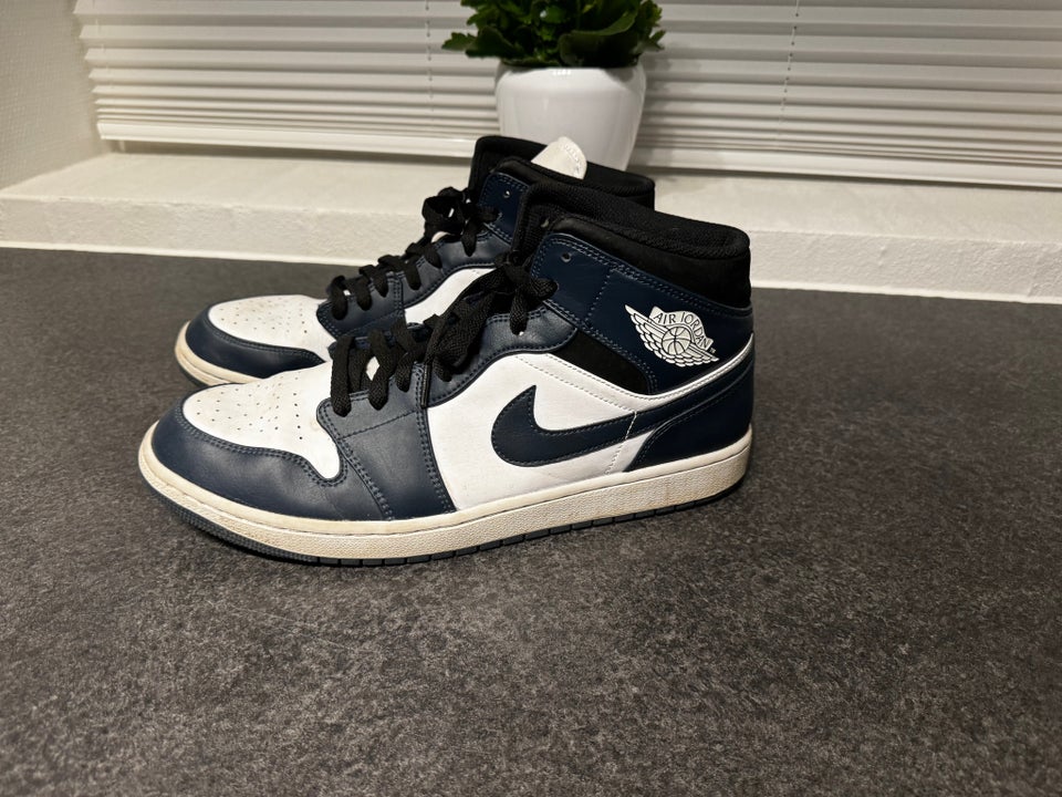 Sneakers, Air Jordan, str. 48,5