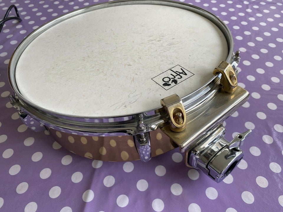Timbales, pearl flat timbale