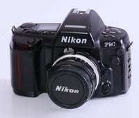 Nikon, F90 med linse, God