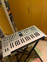 Synthesizer, Roland GAIA 2