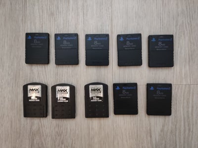 PS2 memory cards, PS2, anden genre, Prisen er per styk

PS2 memory card 8MB 50kr 

Uorg. PS2 memory 
