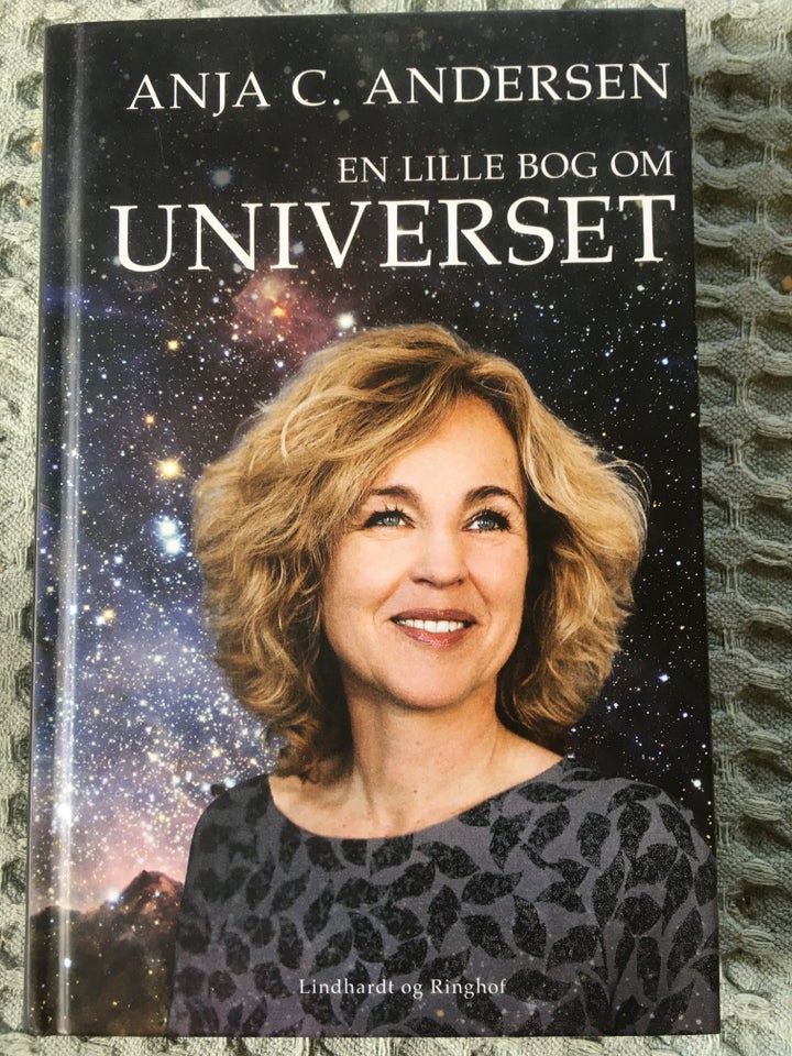 En lille bog om universet, Anja C. Andersen, emne: