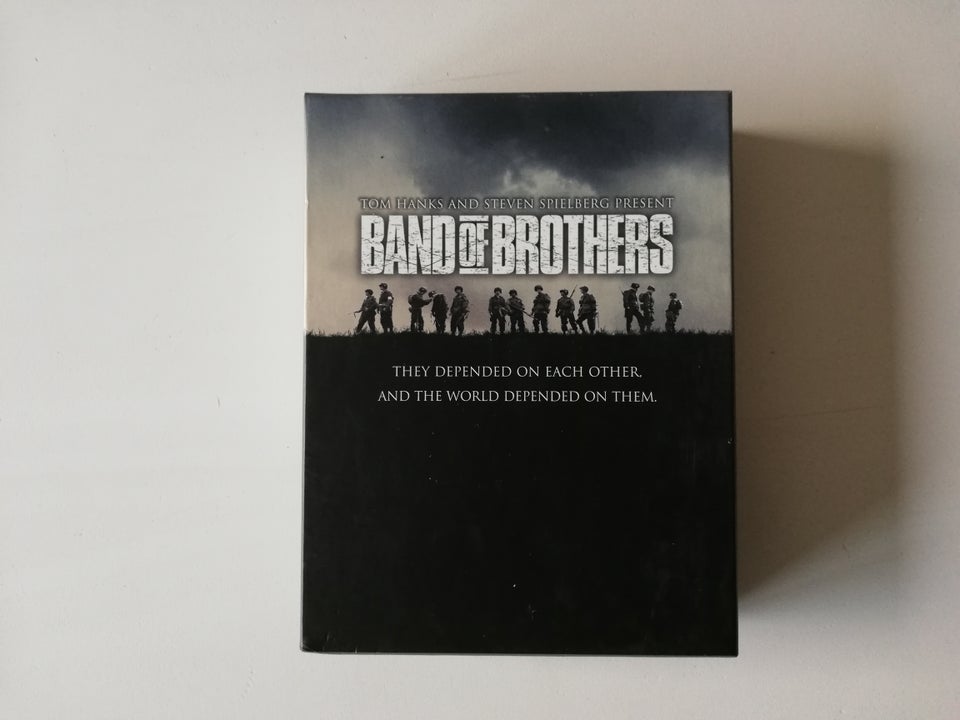 Band of Brothers , instruktør Steven Spielberg, DVD