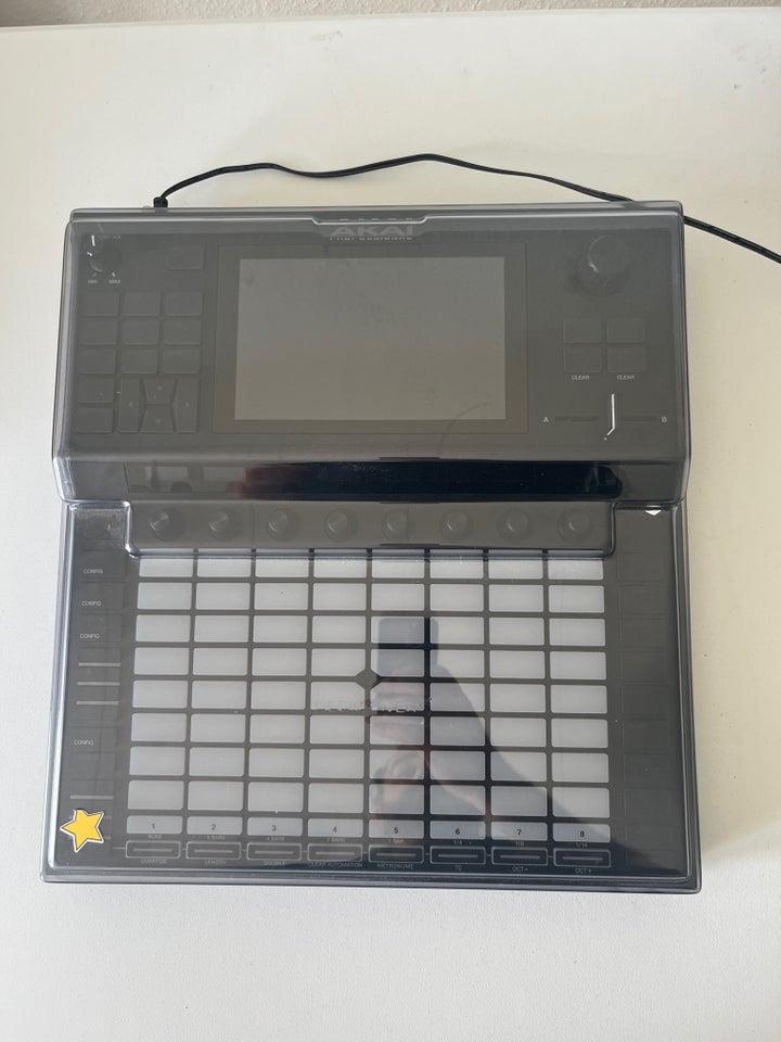 Workstation , Akai Force