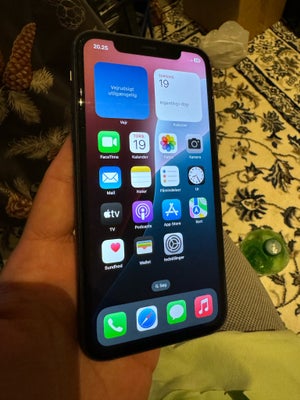 iPhone 11, 64 GB