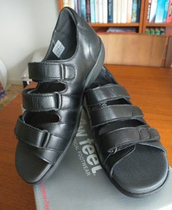 Find New Feet Sandaler Sjælland på DBA - køb og salg af nyt og brugt