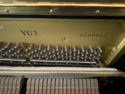 Klaver, Yamaha, U3, Originalt yamaha-Klaver produceret i Japan i 1998. Det har en meget fin klang og