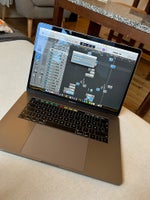 MacBook Pro, 15” 2018, I7 6-kernet GHz
