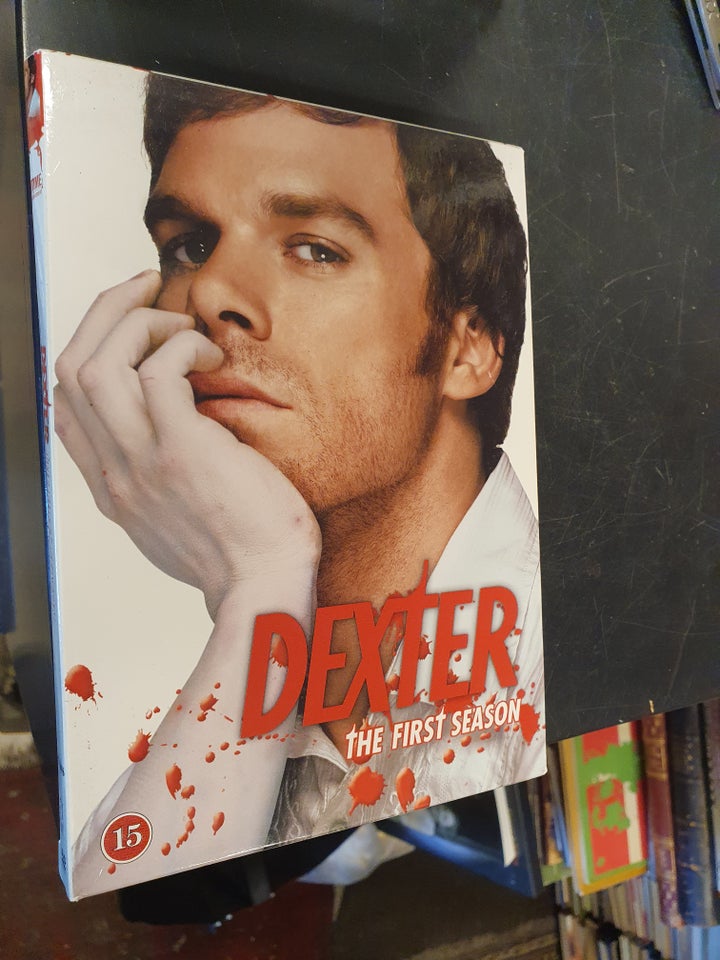 Dexter sæson 1, DVD, TV-serier