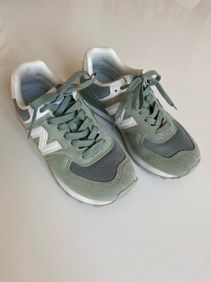 Sneakers, str. 38, New Balance,  Grøn,  Næsten som ny, Flotte sneakers i forårsagtig grøn farve - NB