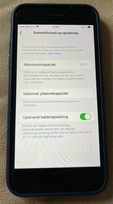 iPhone 8, 64 GB, sort, Perfekt, Velholdt med ganske små ridser.
Silikonecover medfølger hvis det øns