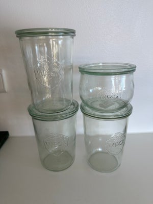 Glas, Sylteglas, 4 x Weck sylteglas med tilhørende glaslåg. 3 x 800 ml + 1 x 500ml

Sælges samlet og
