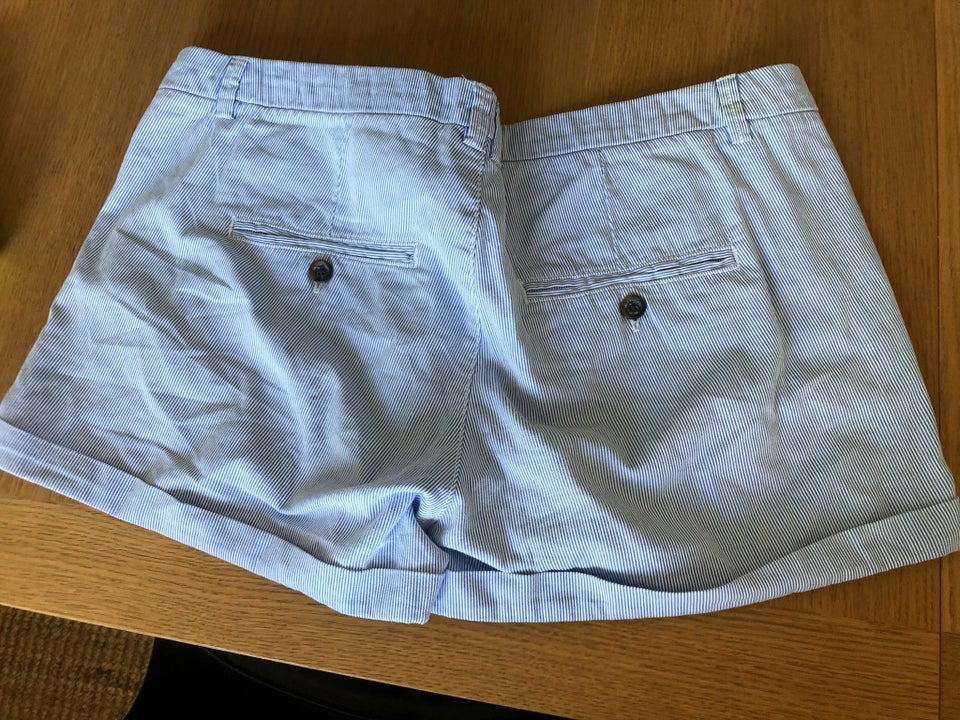 Shorts, H&M LOGG, str. 44