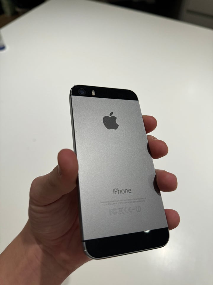 iPhone 5S, 32 GB, grå