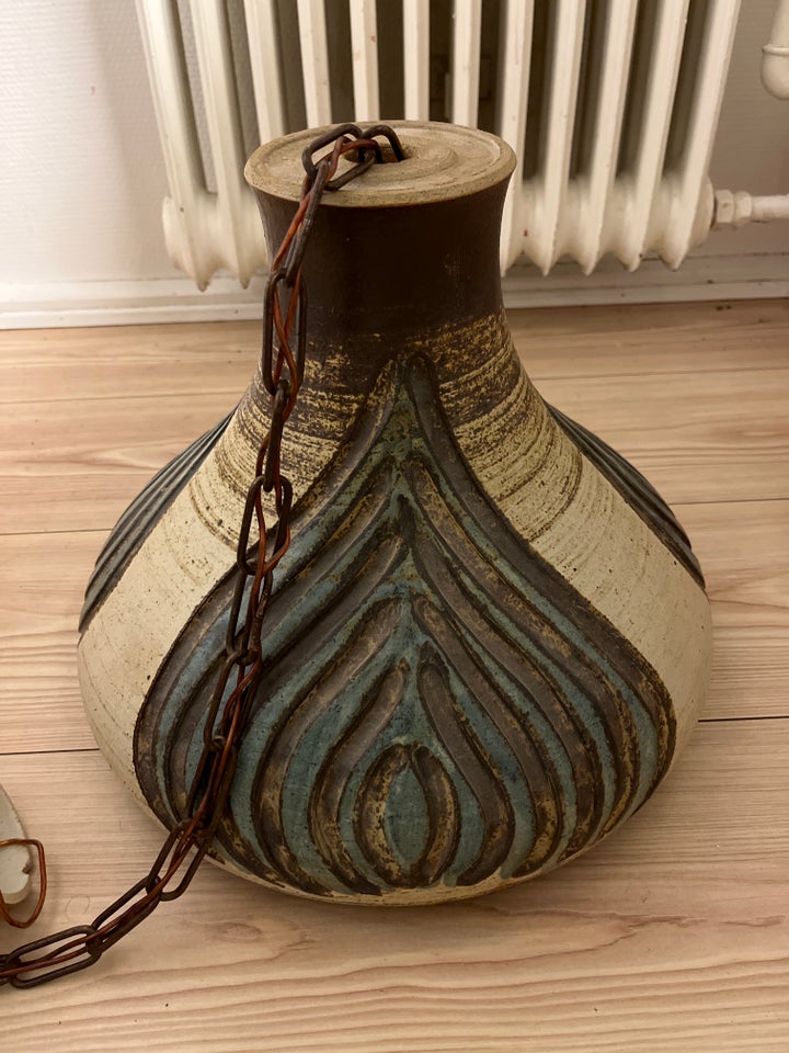 Loff lampe, Keramik