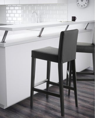 Spisebordsstol, Læder / træ, 4 x IKEA Henriksdal, b: 42 l: 45, Høj spisebordsstol / barstol. Lækkert