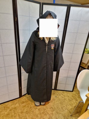 Kostume, Harry Potter kostume. Gryffindor. Originalt kostume. Str. M. Voksen størrelse 

Søgeord: ko