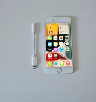 iPhone 7, 32 GB, hvid, Perfekt, Virker som den skal 
Ingen fejl ingen rise følge med Aux lyder kable