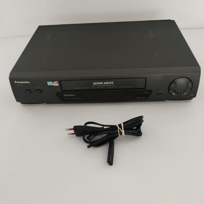 VHS videomaskine, Panasonic, NV-SD230EG, God, Vhs maskine fra Panasonic model nr NV-SD230EG

Maskine
