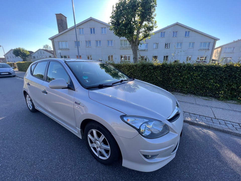 Hyundai i30, 1,6 CRDi 90 Blue Drive, Diesel