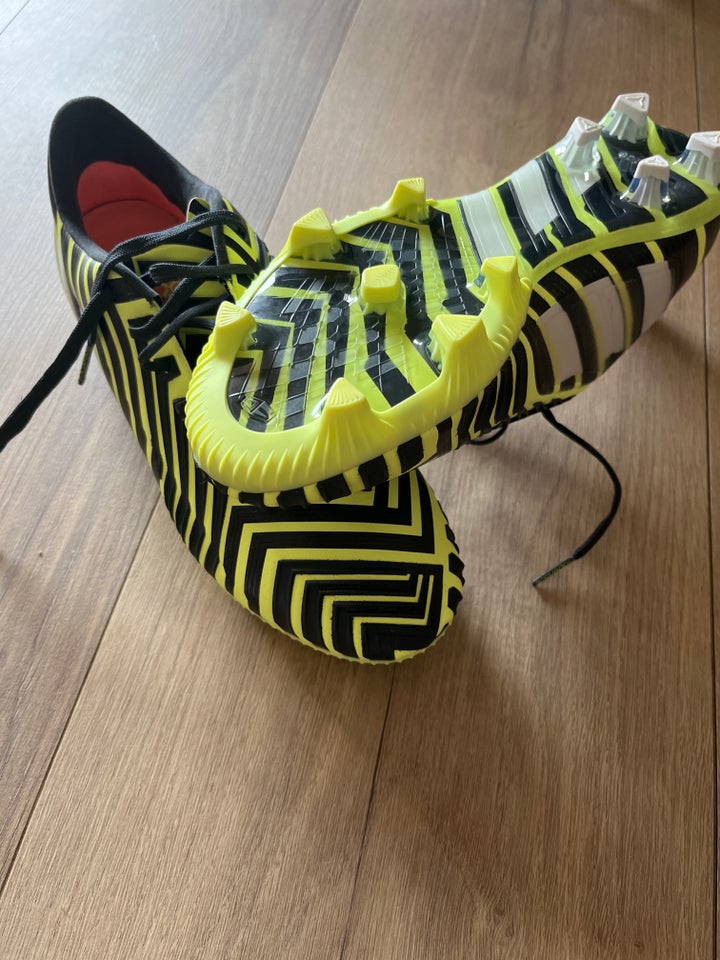 Fodboldstøvler, Adidas Predator Instinct, str. 8