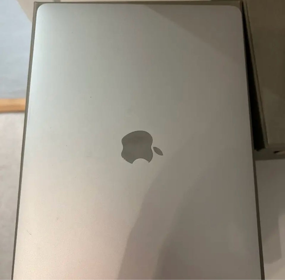 MacBook Air, 12,5 Retina