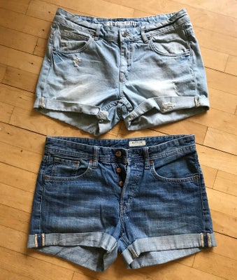 Shorts, H&M, str. 38,  God men brugt, Boyfriend fit shorts i lys denim, virkelig fede.

De mørke er 