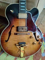 Halvakustisk, Gibson ES 275