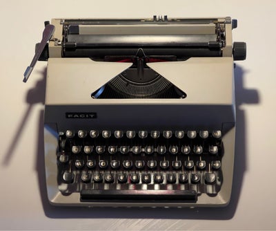Skrivemaskine, Facit TP2 fra 1969. Original og funktionsdygtig Facit skrivemaskine i rigtig god stan