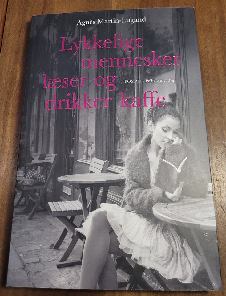 Lykkelige mennesker læser og drikker kaffe, Agnès