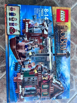 Lego Hobitten, Lego 79013, Udgået og uåbnet
 79013 Lake-town chase