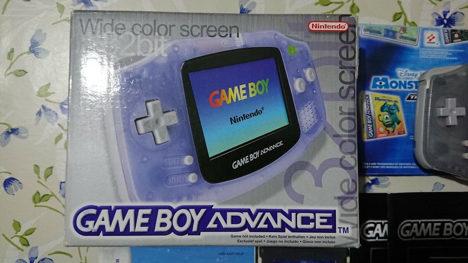 Nintendo Gameboy advance, God