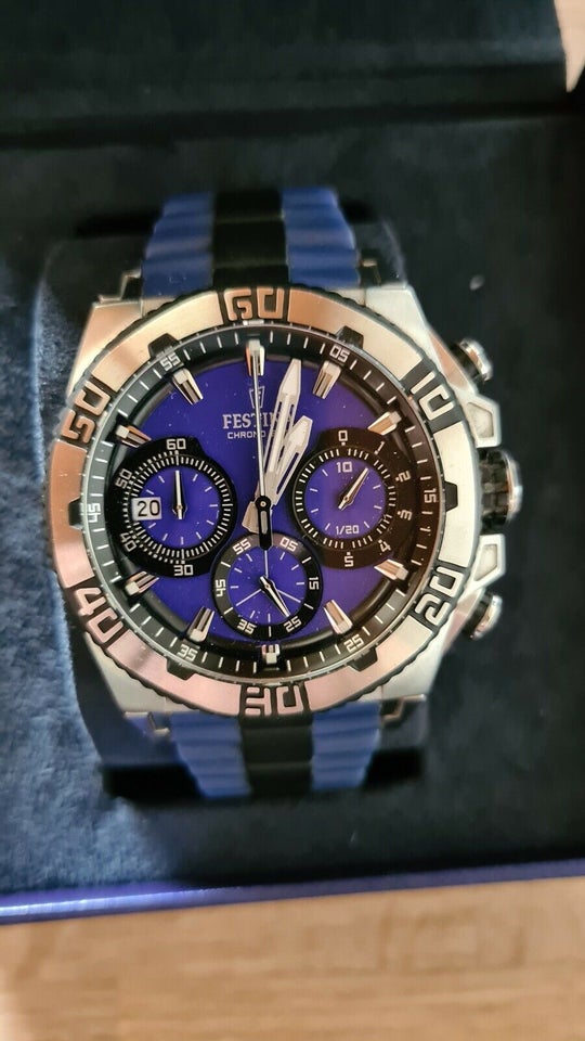 Herreur, Festina