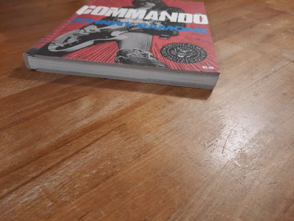 Commando (selvbiografi), Johnny Ramone