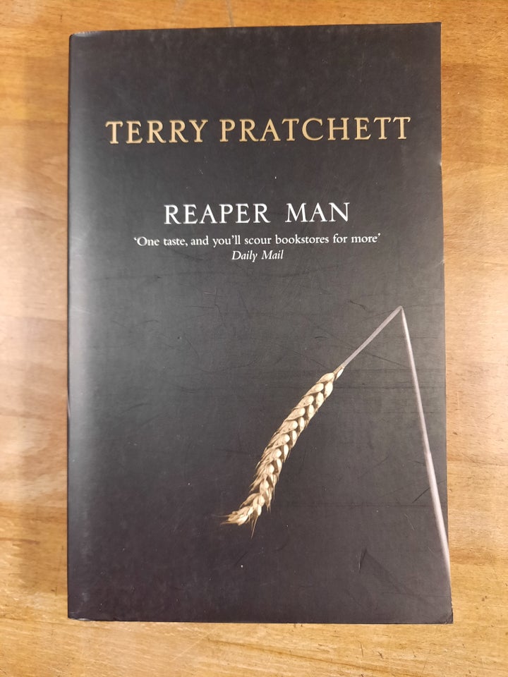 Reaper Man ( Discworld ), Terry Pratchett, genre: fantasy