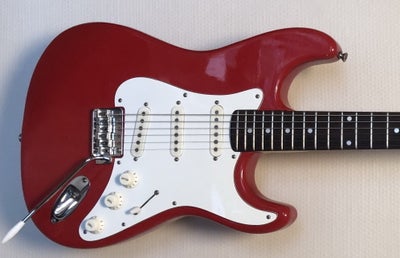 Elguitar, andet mærke KROP, fra en japansk "lawsuit" Stratocaster fra 80'erne. Bygget på Matsumoku f