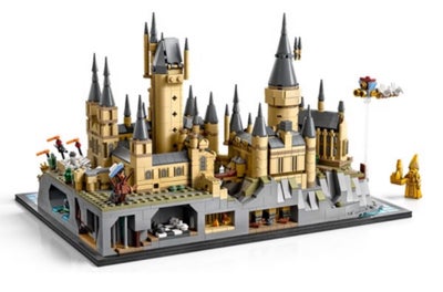 Lego Harry Potter, Hogwarts, Samlet og står som ny, manual medfølger
