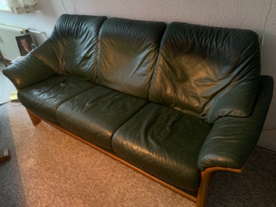 Sofa, læder, 3 pers., Grøn lædersofa, kun meget let slidt.
Hent nu for kr 300,-