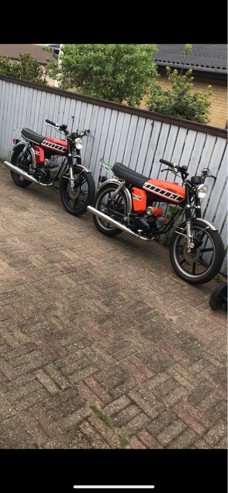 Yamaha Fs1, 1976, Rød og orange