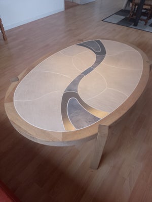 Kakkelbord, Haslev, egetræ, Rigtig flot kakkel sofabord fra Haslev i super kvalitet. 
Fra røgfrit hj
