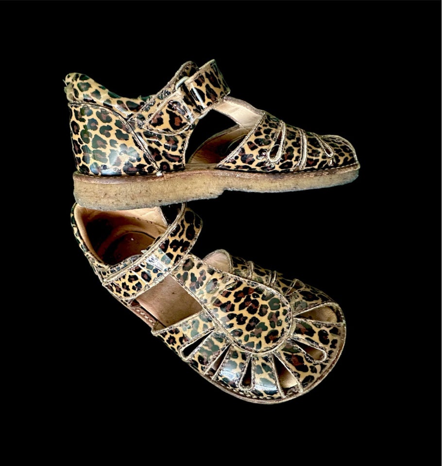 vakuum Mod sko Sandaler, str. 27, Angulus sandaler 27 leopard sko beige brun sort – dba.dk  – Køb og Salg af Nyt og Brugt