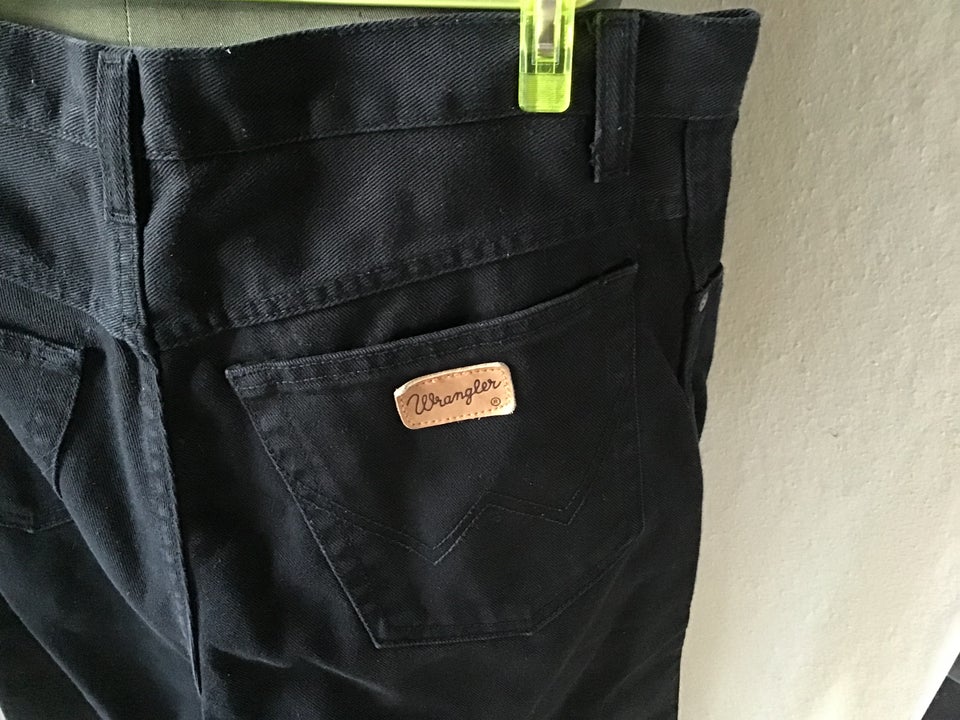 Jeans, Wrangler, str. 32