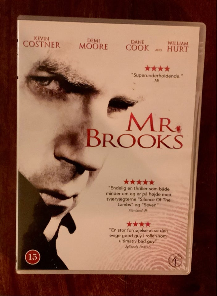 Mr. Brooks, DVD, thriller