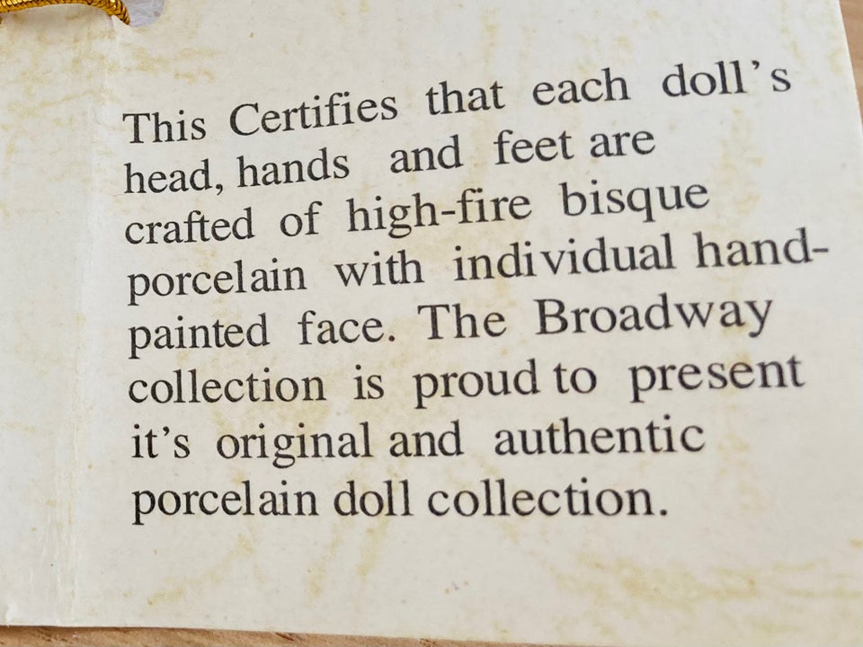 Dukker, Indianer dukke - The Broadway Collection
